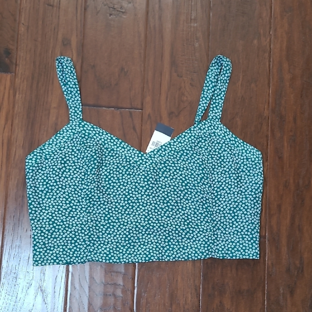 NWT Abercrombie & Fitch Green & White Cropped Top with Adjustable Straps size XL